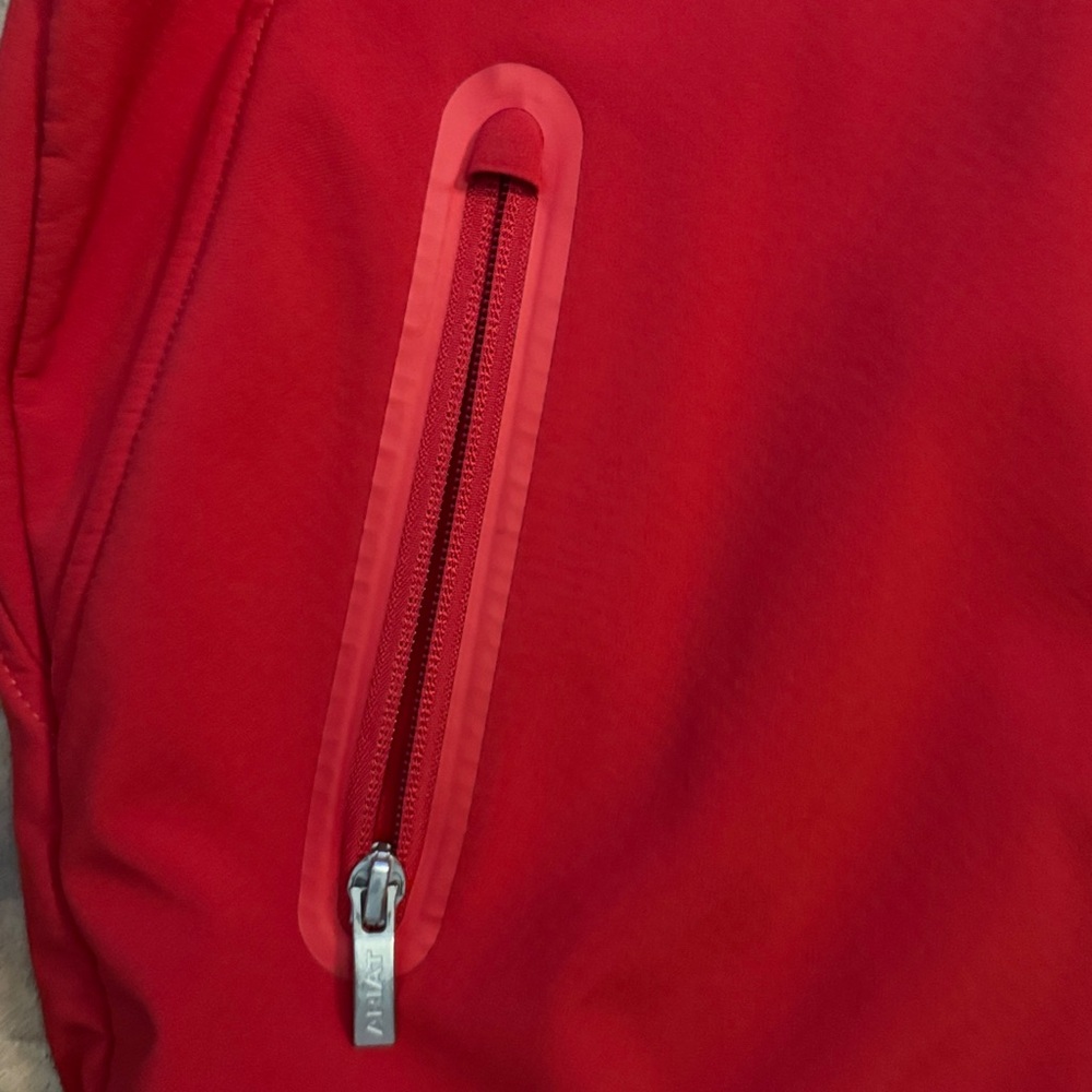 Ariat Red  Full-Zip Fleece Jacket with Logo Sleeve size (S) Men - Picture 4 of 6